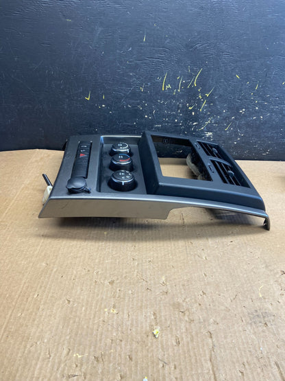 2008 to 2012 Jeep Liberty Dash Climate Temperature Control Radio Bezel z4158 DG2