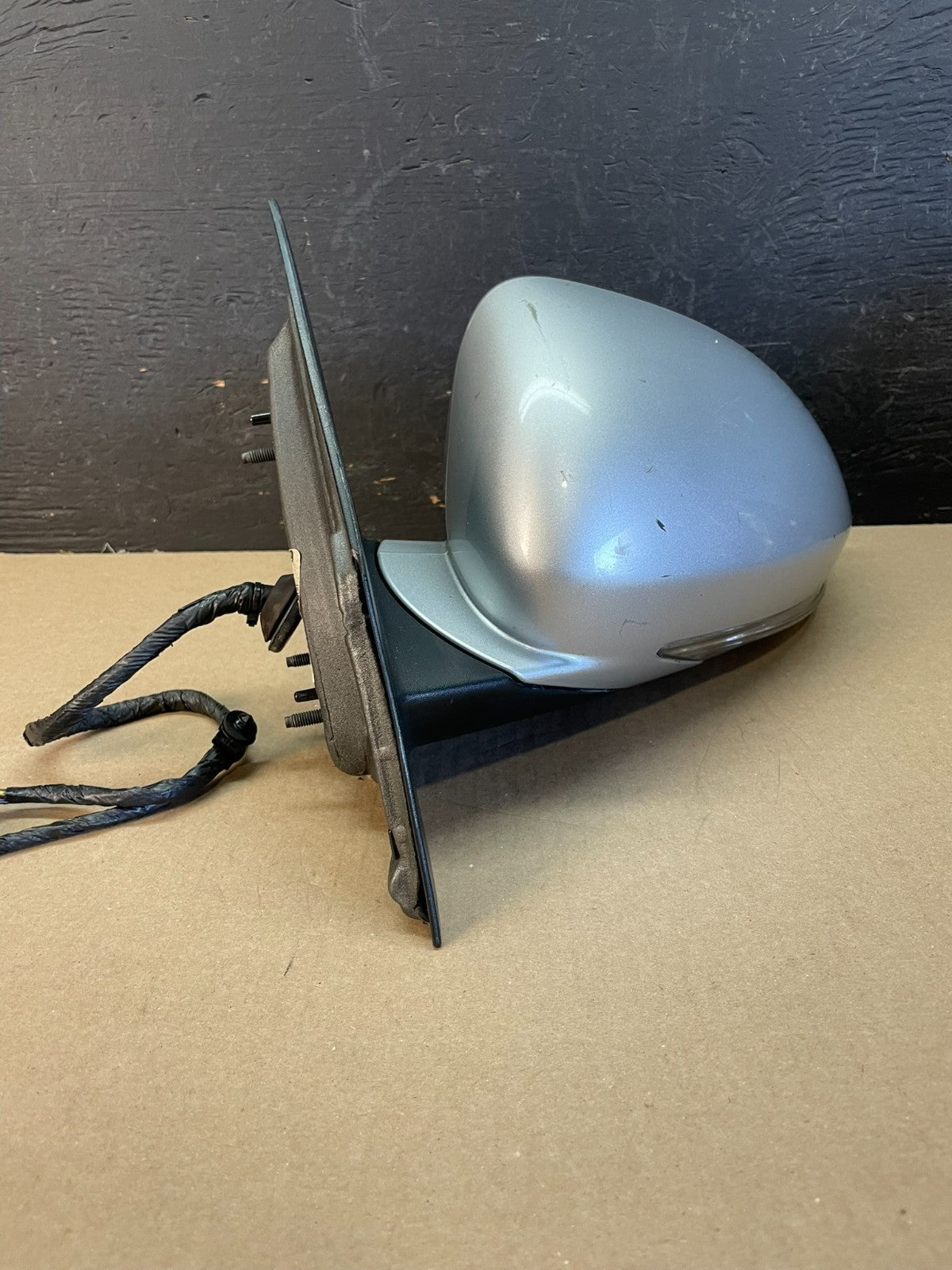 2013 to 2017 Buick Enclave Left Driver LH Blind Spot View Door Mirror AE1100 DW1