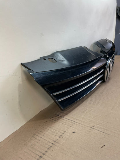 2011 to 2014 Volkswagen Jetta Sedan Front Upper Grille Grill ah0496 DG2
