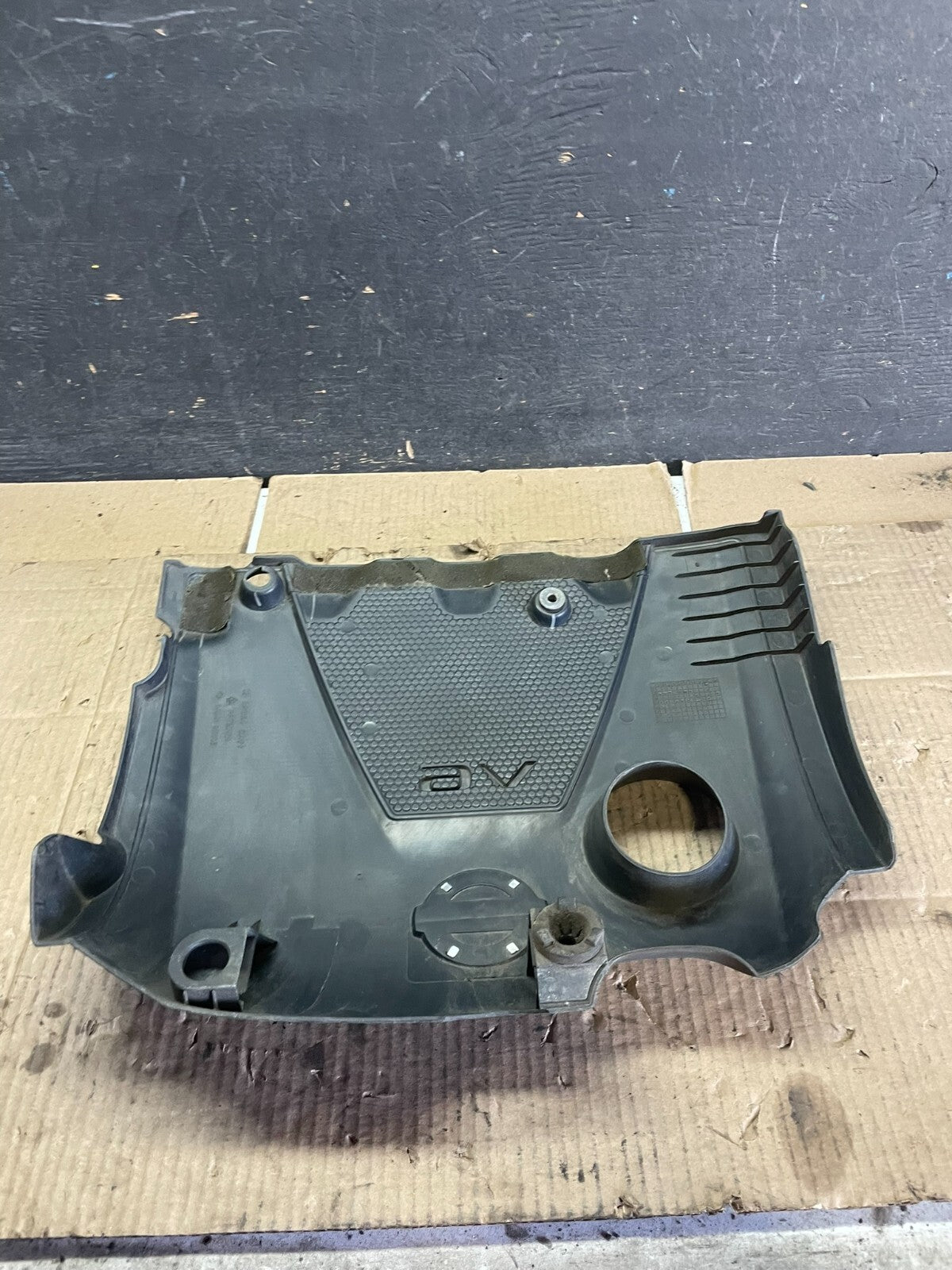 2009 to 2014 Nissan Maxima 3.5L Engine Motor Cover M2578 OEM DG5