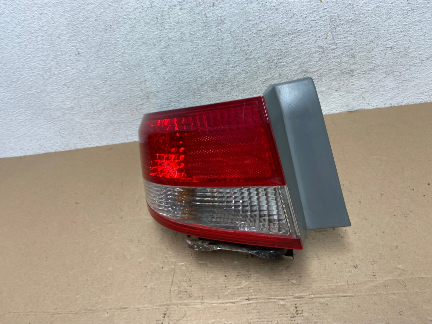 2003 to 2004 Honda Accord Sedan Left Driver Lh Side Tail light AF4503 LK1