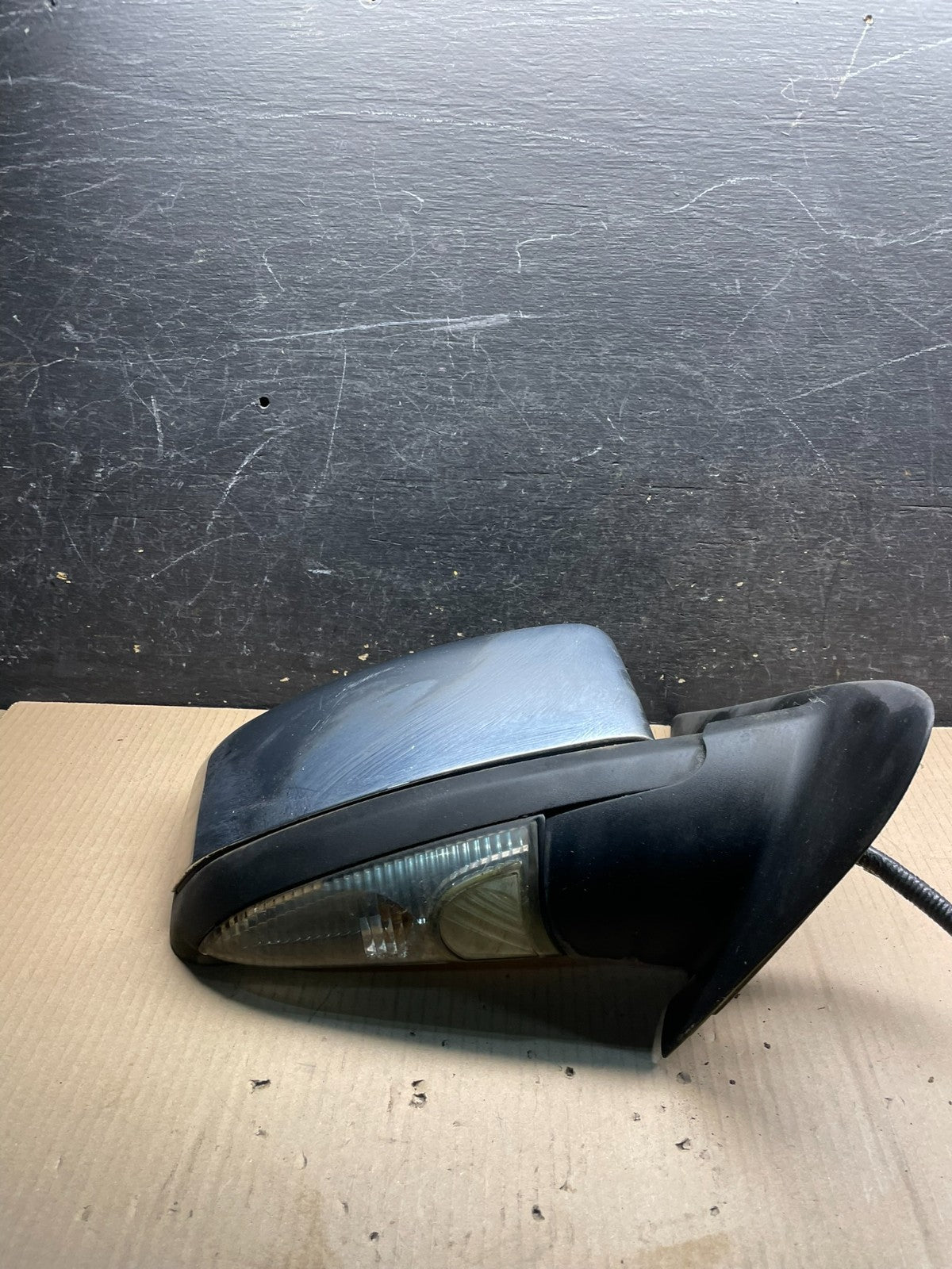 2003 to 2006 Lincoln Navigator Right Passenger Heated Door Mirror OEM X0665 MS3