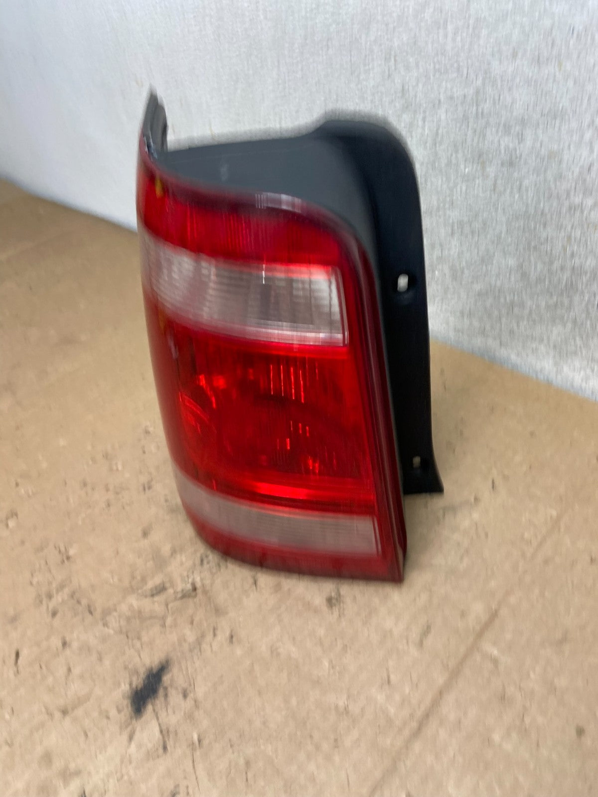 2008 to 2012 Ford Escape Left Driver LH Side Tail Light AI9194 LK1