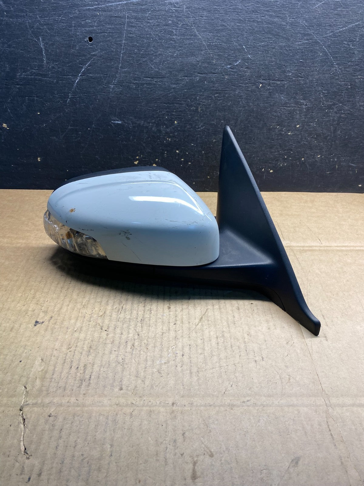 2007 to 2011 Volvo S40 V50 Right Passenger RH View Door Mirror AB4038 MS0