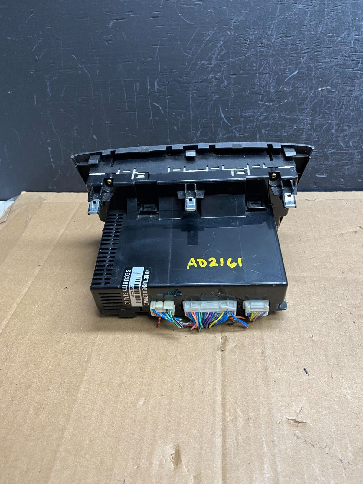 2002 - 2003 Lexus ES300 Center Dash A/C AC Heater Climate Control Unit AD2161 DG3