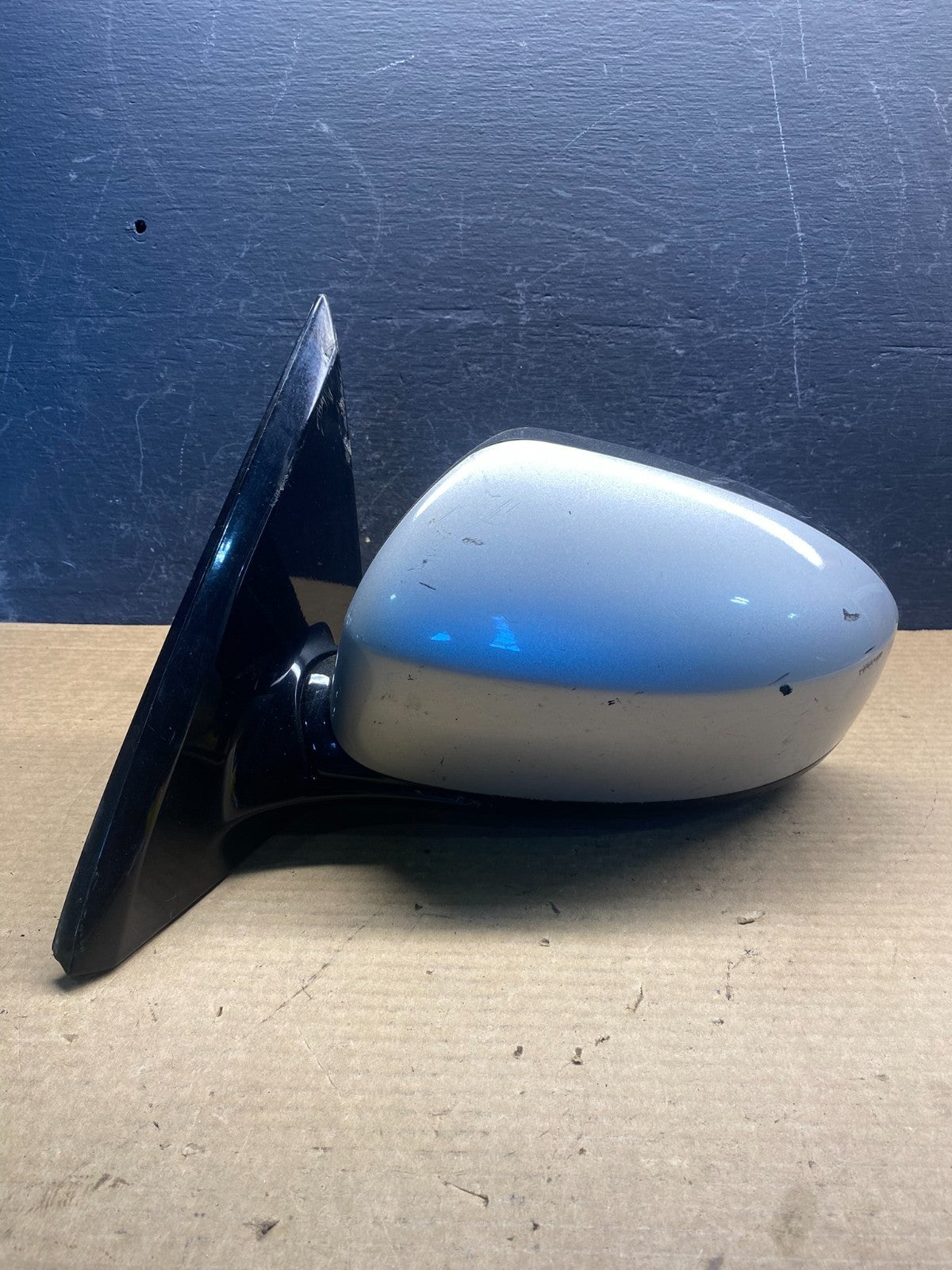 2013 to 2016 Nissan Pathfinder Left Driver Side View Door Mirror AF4195 DW0