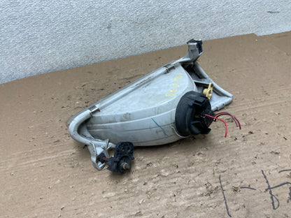 1998 to 2000 Toyota Corolla Front Left Driver Side Headlight AB1698 DW4