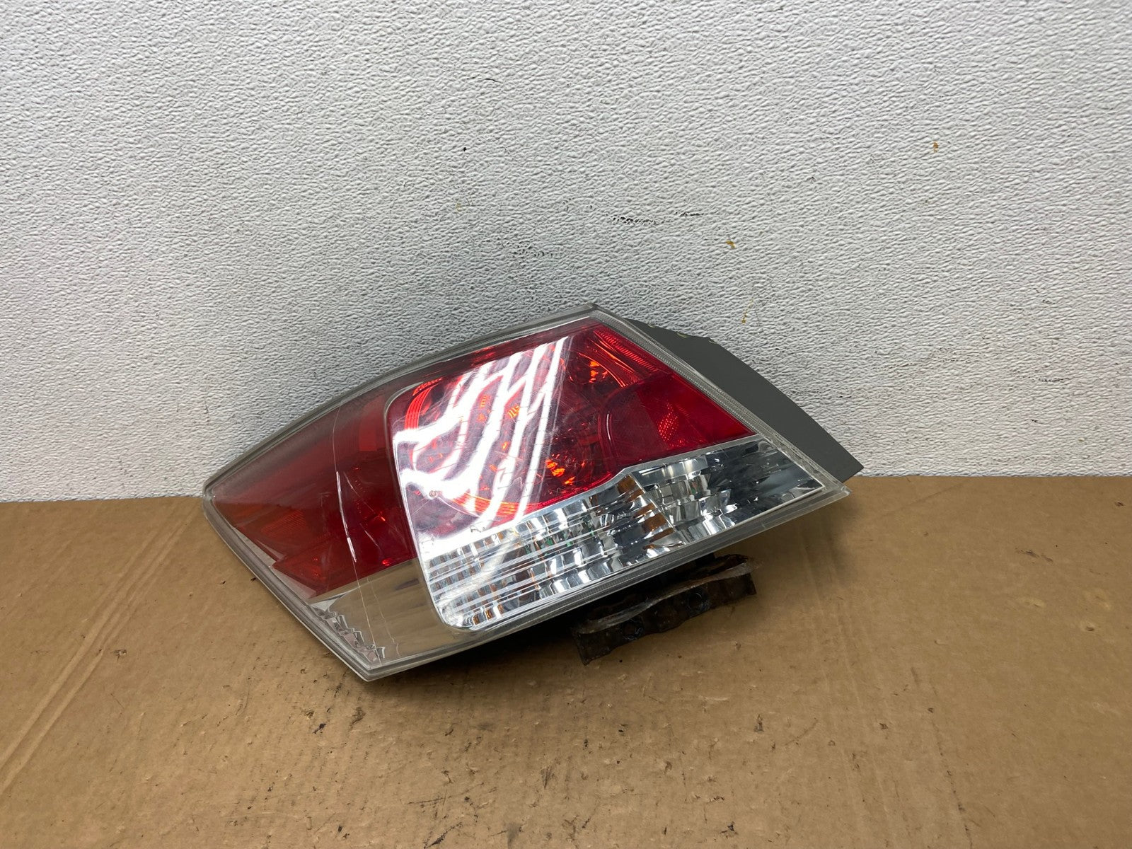 2008 to 2012 Honda Accord Sedan Tail light Left Driver LH Side AD3221 LK0