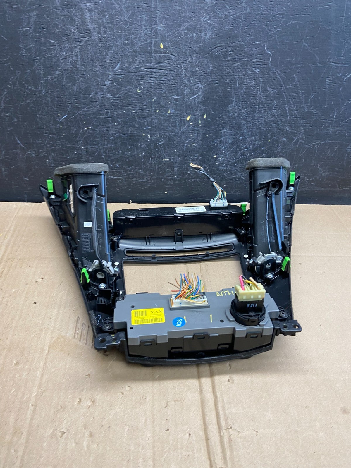 2011 - 2014 Hyundai Sonata Center Radio Climate Control Air Vent Bezel AD7103 DG7