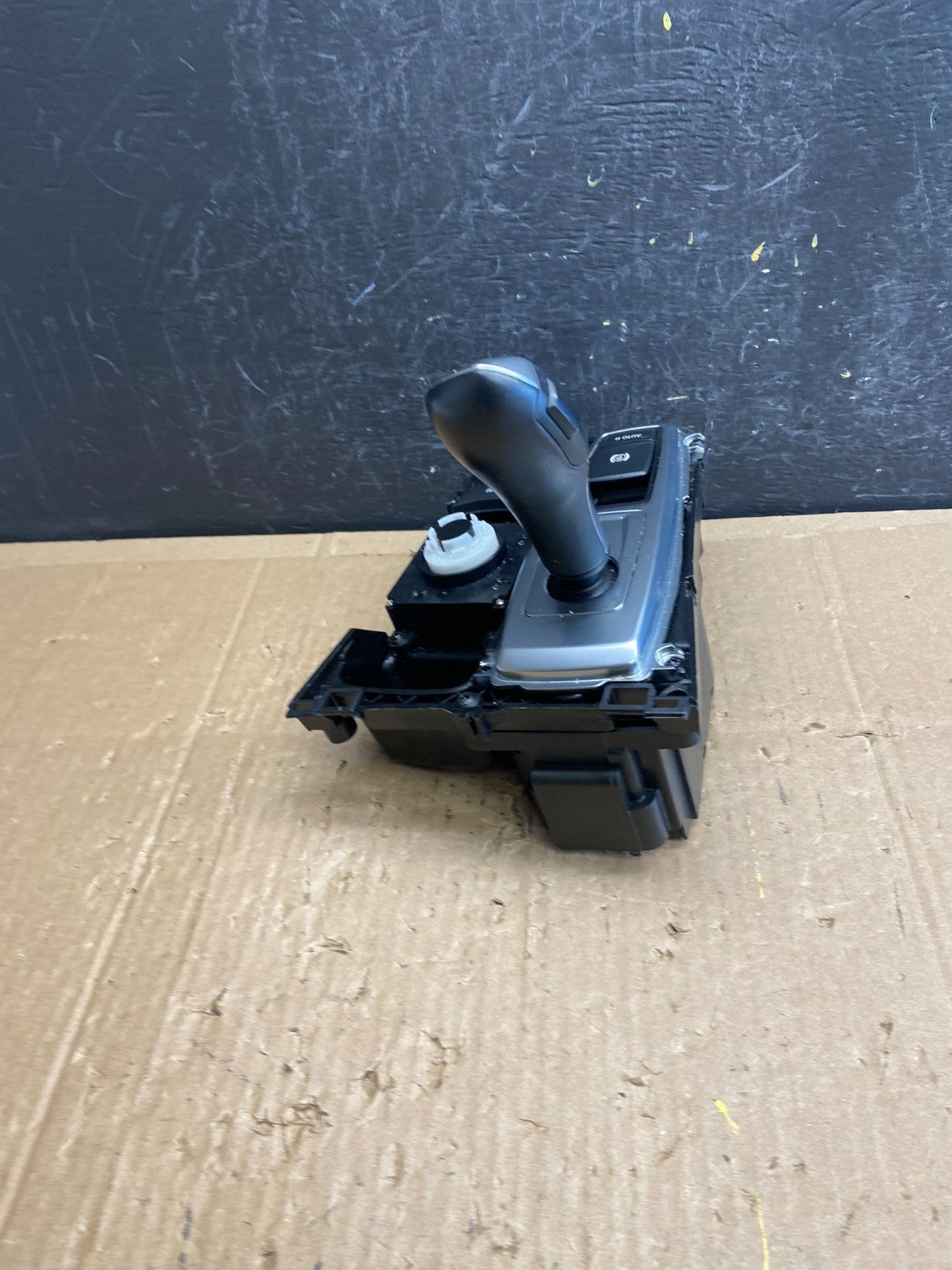 2007 to 2013 BMW X5 E70 Shift Shifter Selector Gear W/ Bezel ad6879 DG4