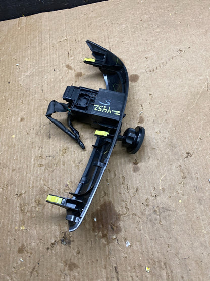 2004 to 2010 Toyota Sienna Right Side Radio Switches Bezel Trim Z4452  DG2