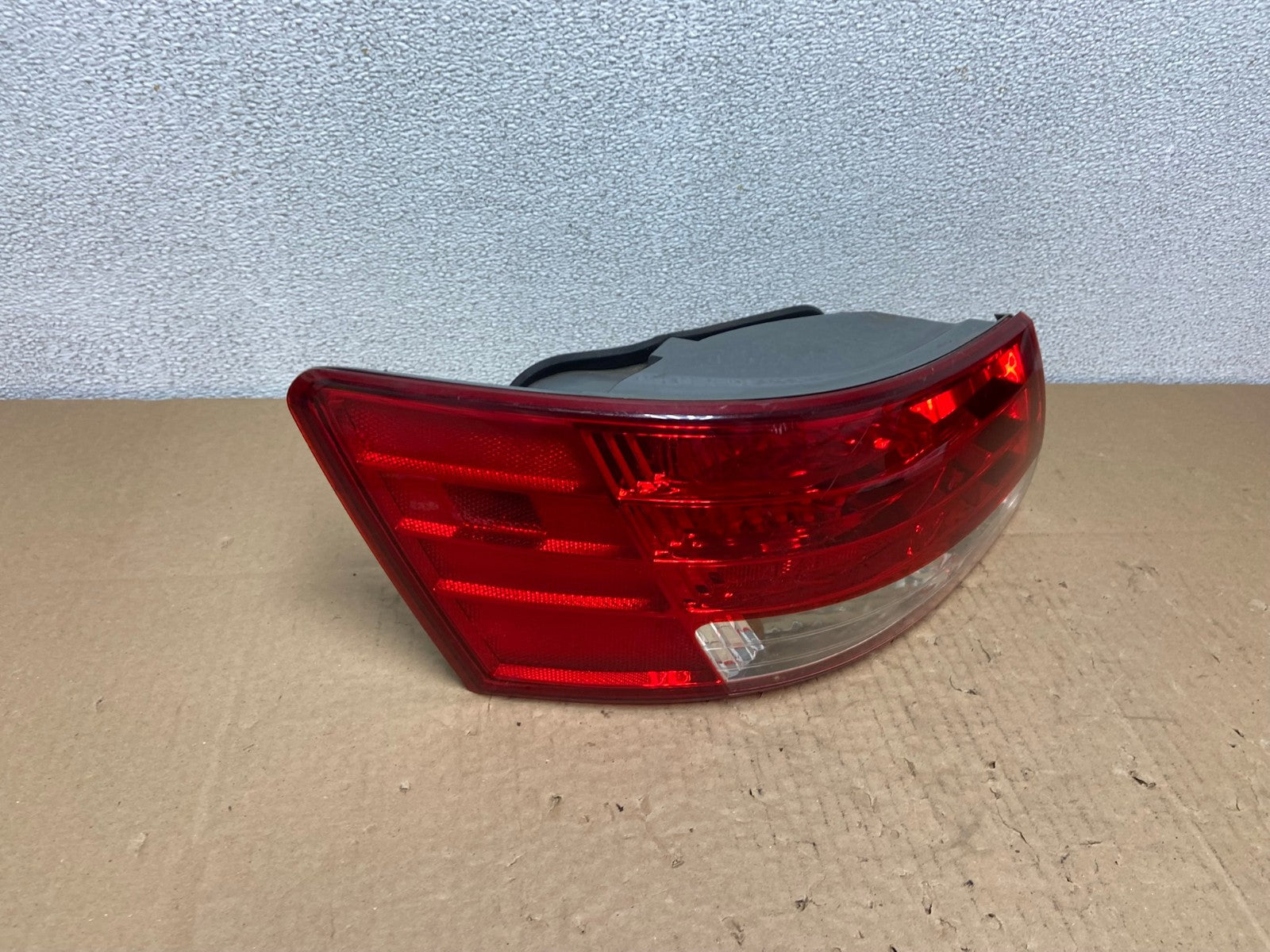 2006 2007 2008 Hyundai Sonata Left Driver Lh Side Tail Light AB6244 LK2