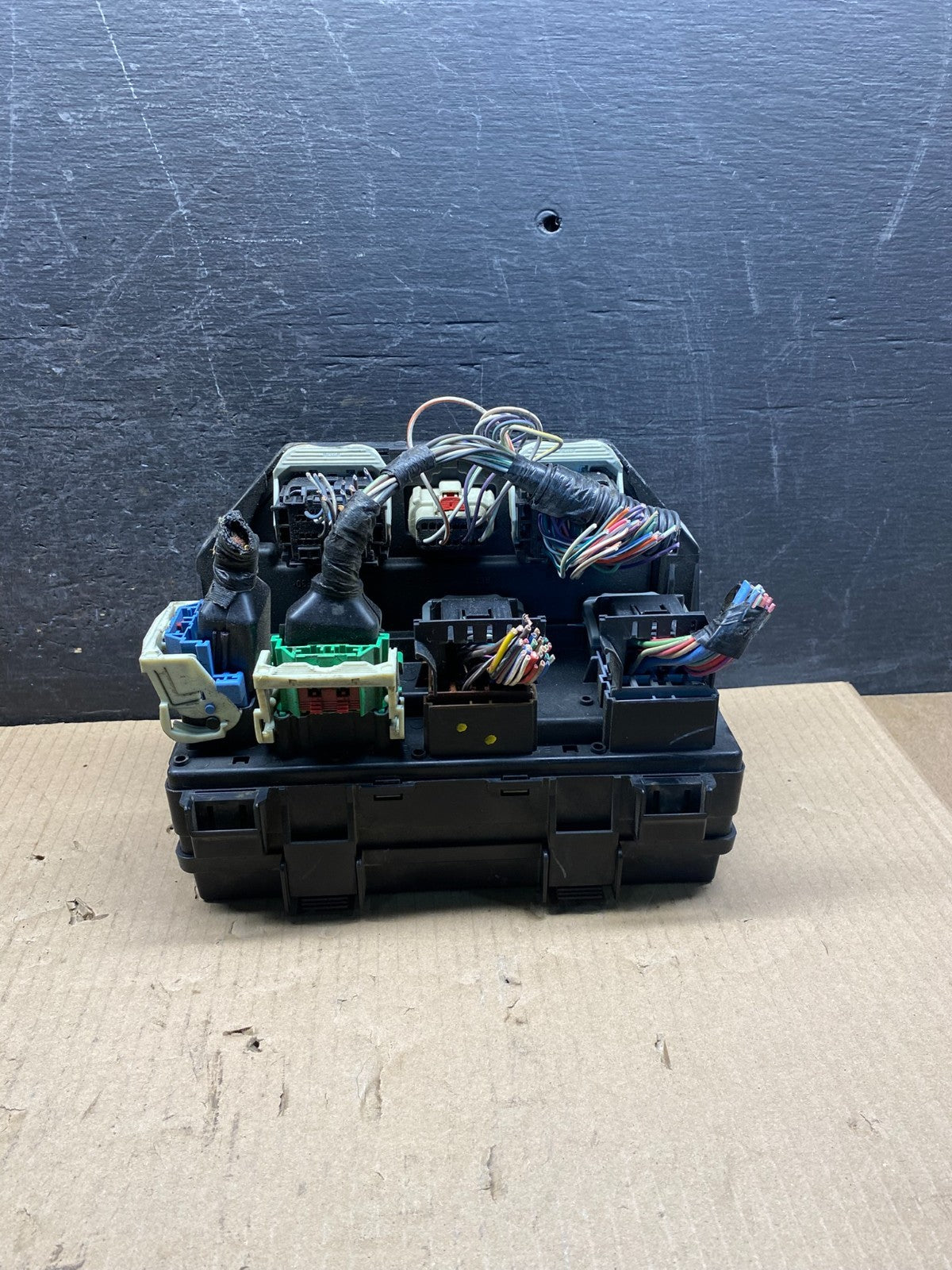 2010 Liberty Nitro TIPM Power Integrated Fuse Box Module ah7382 DG1