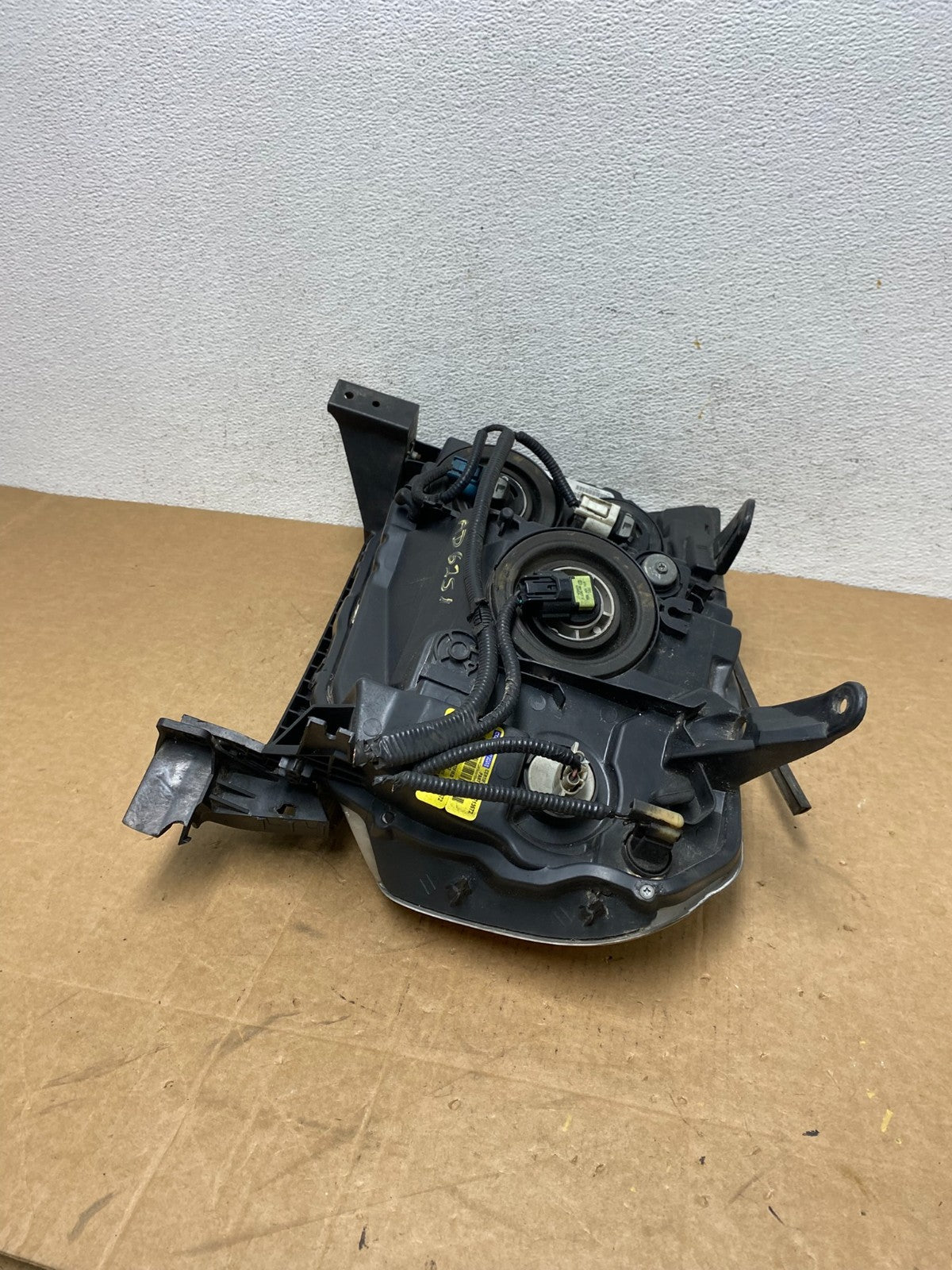 2009 2010 2011 Honda Pilot Right Passenger RH Halogen Headlight AD6251 DW5