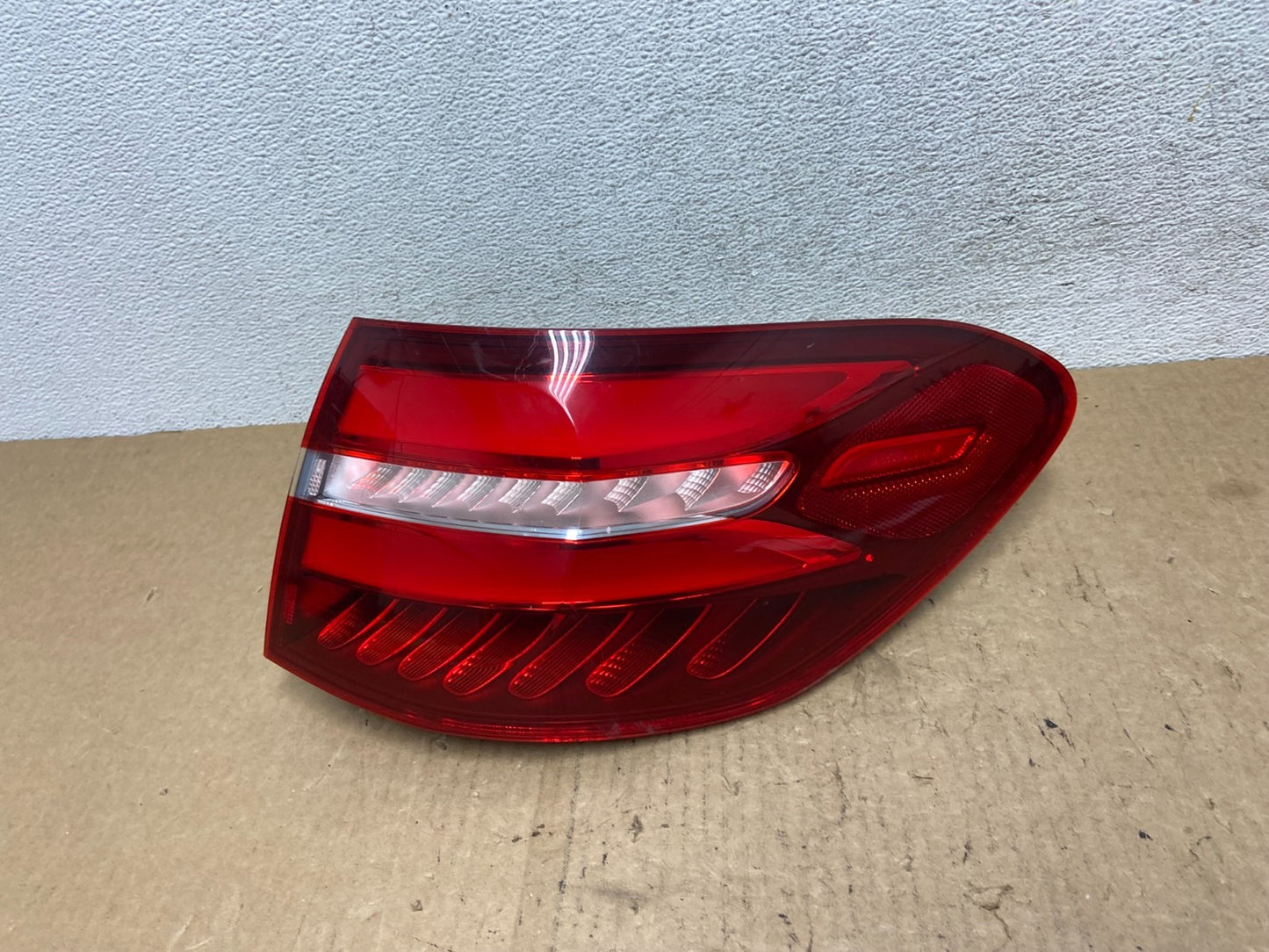 2016 to 2019 Mercedes Glc-Class Right Passenger Side Tail Light AF9849 PS0