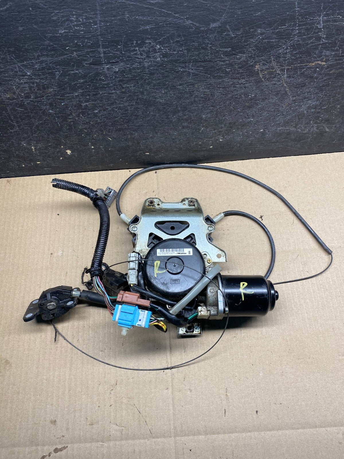 2005 - 2010 Honda Odyssey Left Lock Actuator AI5221 DG3