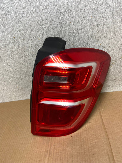 2016 to 2017 Chevrolet Equinox Right Passenger RH Side Tail Light AI5711 LK0