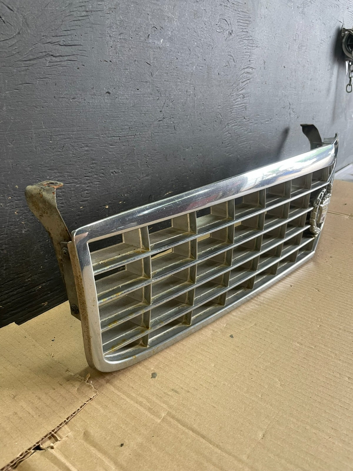 1994 1995 1996 Cadillac Deville Front Upper Grill Grille ae3525 DG2