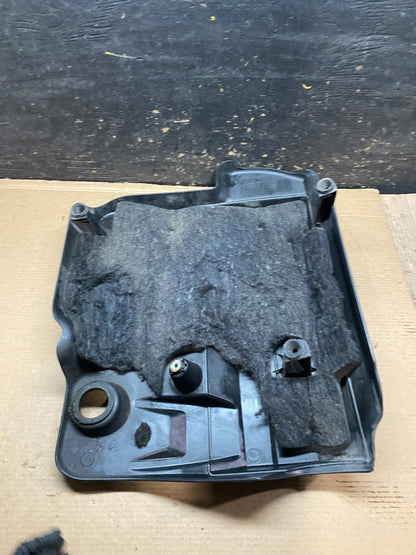 2010 to 2012 Chevrolet Equinox V6 VVT Plastic Engine Cover Shield v9328 DG6