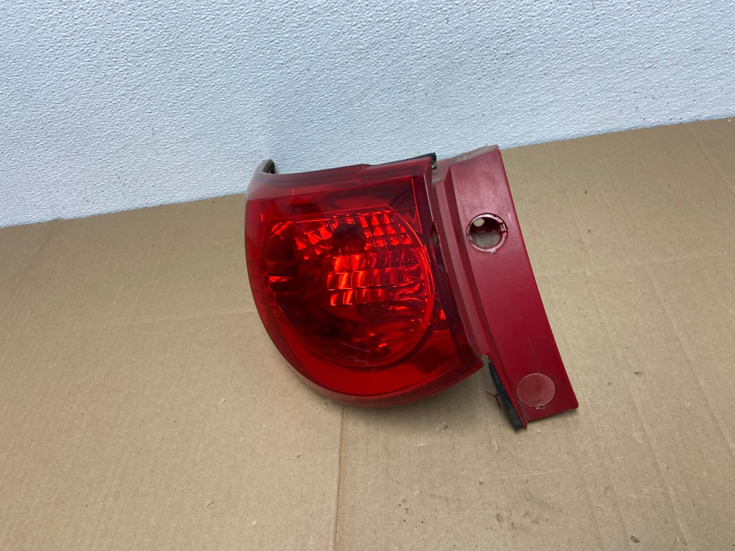 2009 2010 2011 2012 Chevrolet Traverse Left Driver LH Tail Light Oem AB8049 LK1