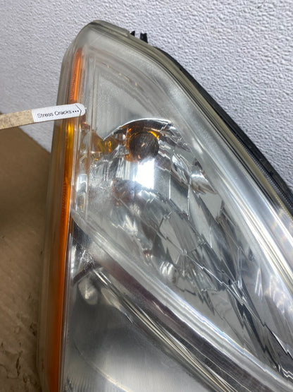 2009-2013 Nissan Rogue Right Passenger Xenon HID Headlight AD4366 DW4