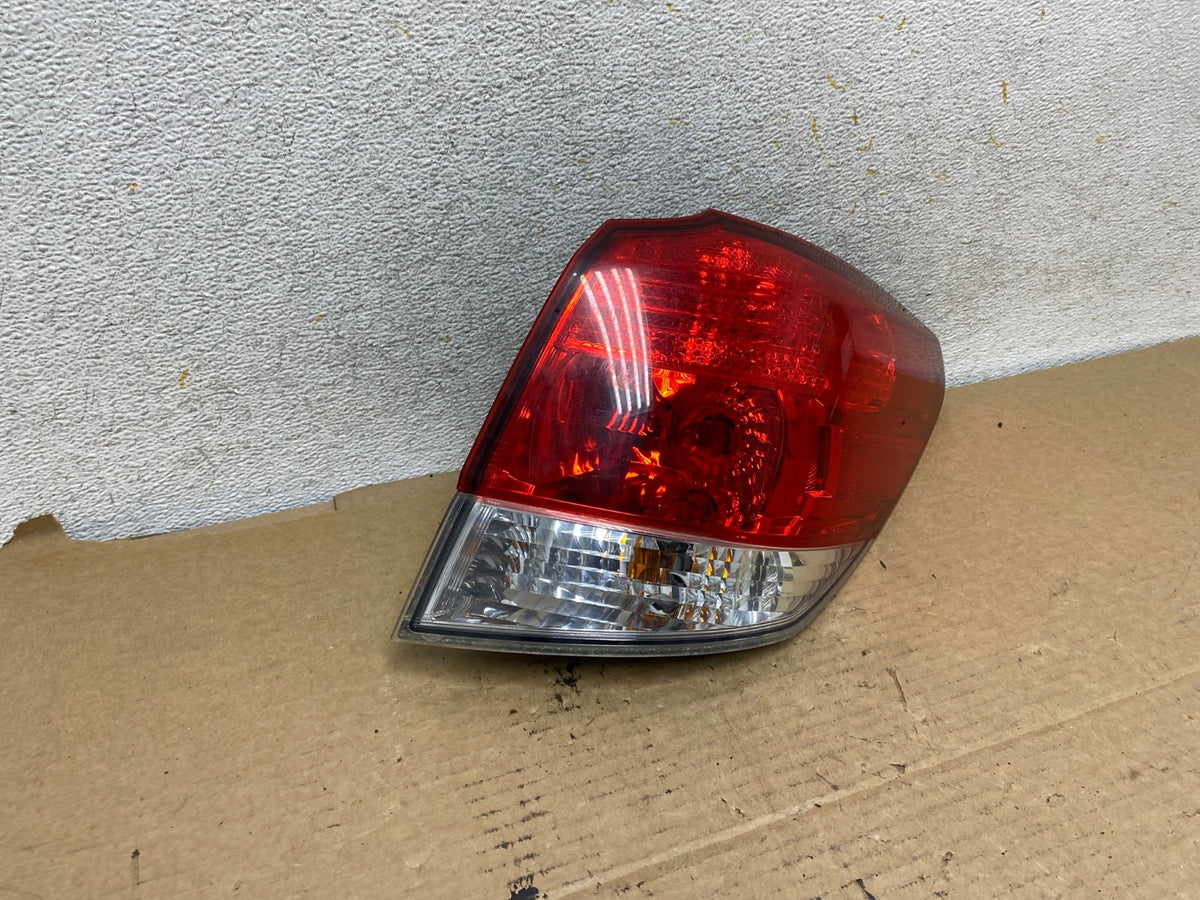 2010-2014 Subaru Outback Wagon Right Passenger Rh Side Tail Light AH7946 LK1