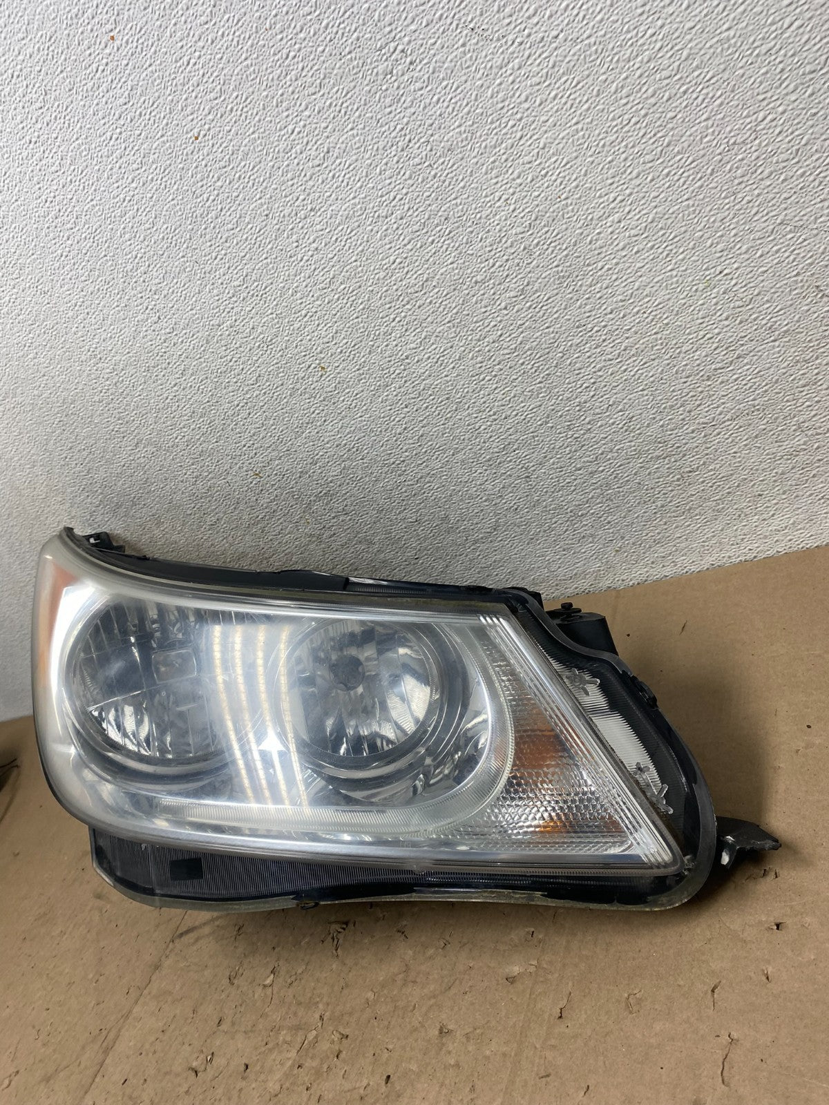 2010 to 2013 Buick Lacrosse Right Passenger Halogen Headlight AG5448 DW2