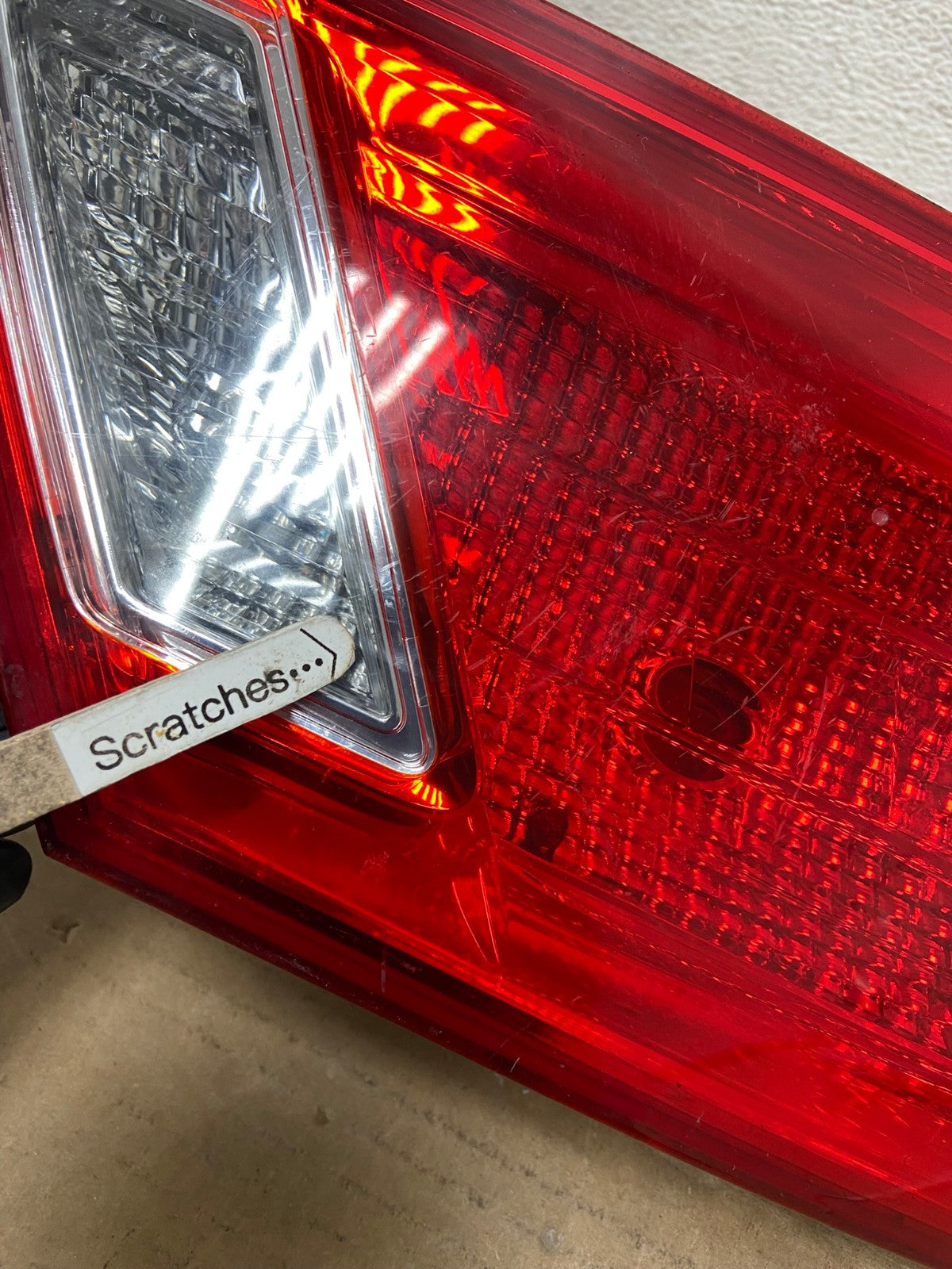 2007 2008 2009 Lexus Es350 Left Driver Lh Inner Tail Light AD3833 LK3