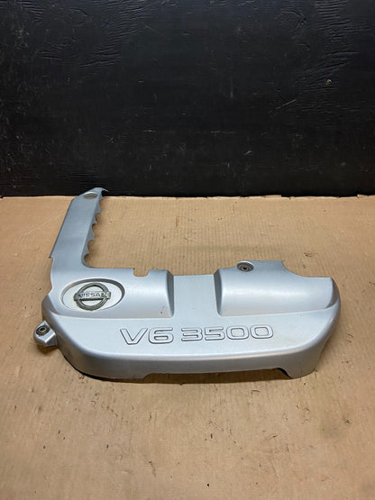 2001 to 2004 Nissan Pathfinder Engine Cover Ornament E4220 DG10
