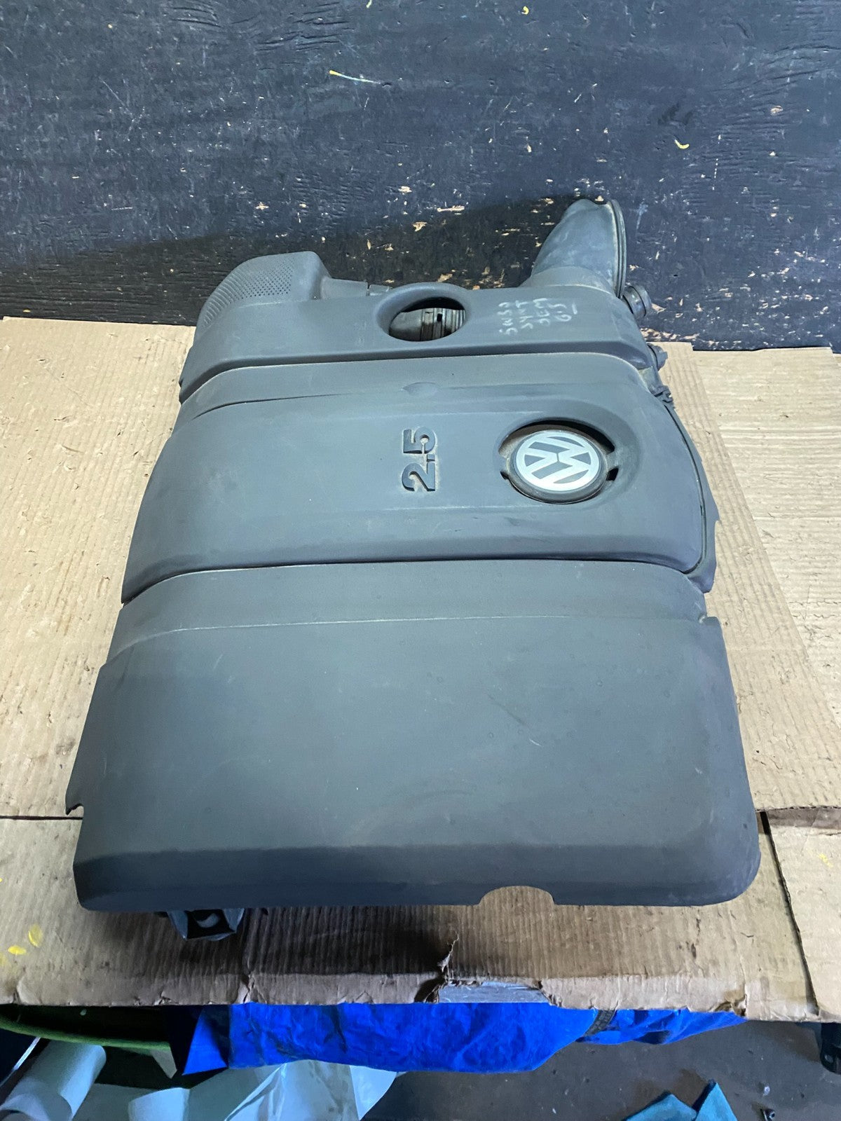 2005 - 2008 Volkswagen Jetta Beetle 2.5L Passat Engine Cover 07k129601G W6268 DG3