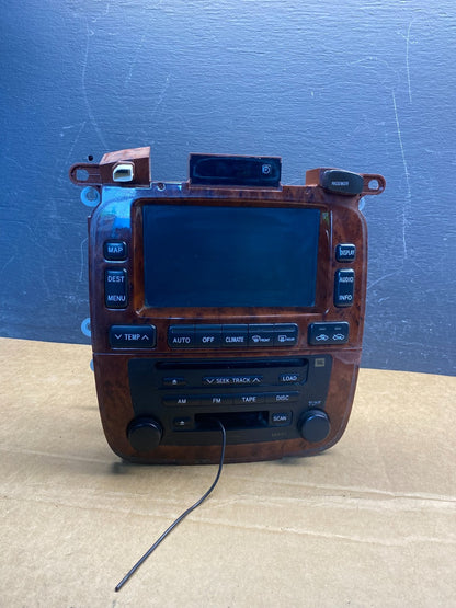 2006 to 2007 Toyota Highlander Climate Control Screen Radio Bezel AD7327 DG0