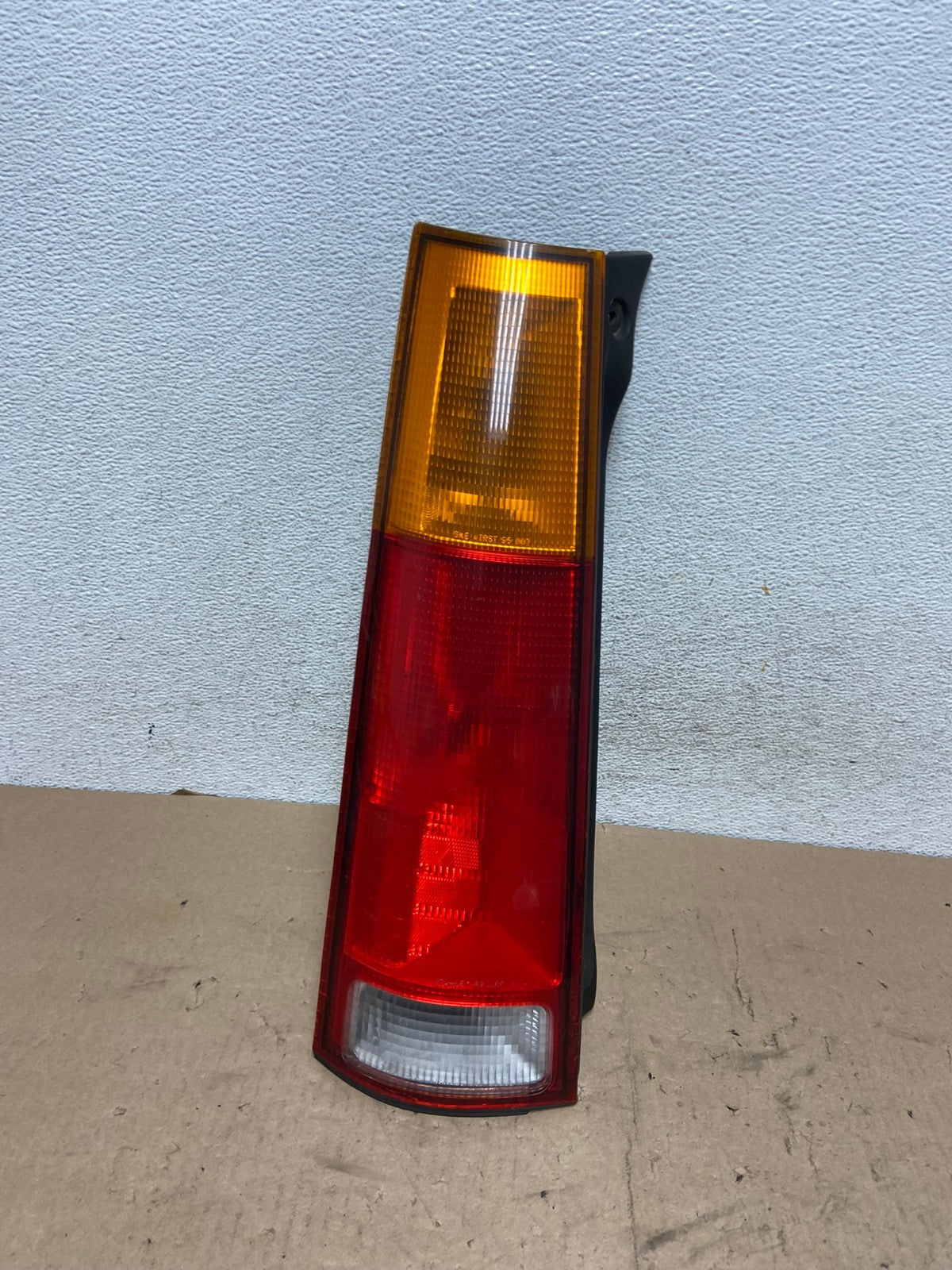 1997 1998 1999 2000 2001 Honda Crv Cr-v Left Driver Lh Tail Light AG5513 LK0