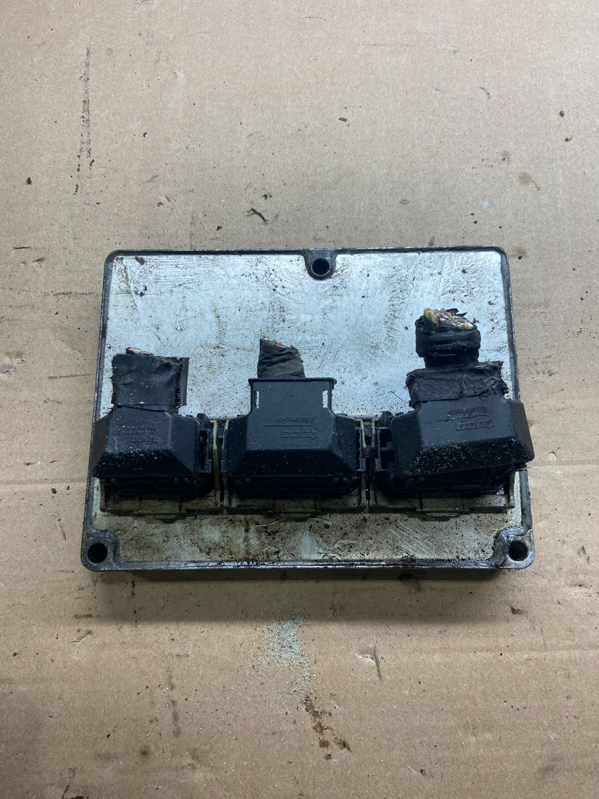 2008 Ford E350 E250 Van 6.0L Engine Control Module 8c2a-12a650-abd N8916 DG0
