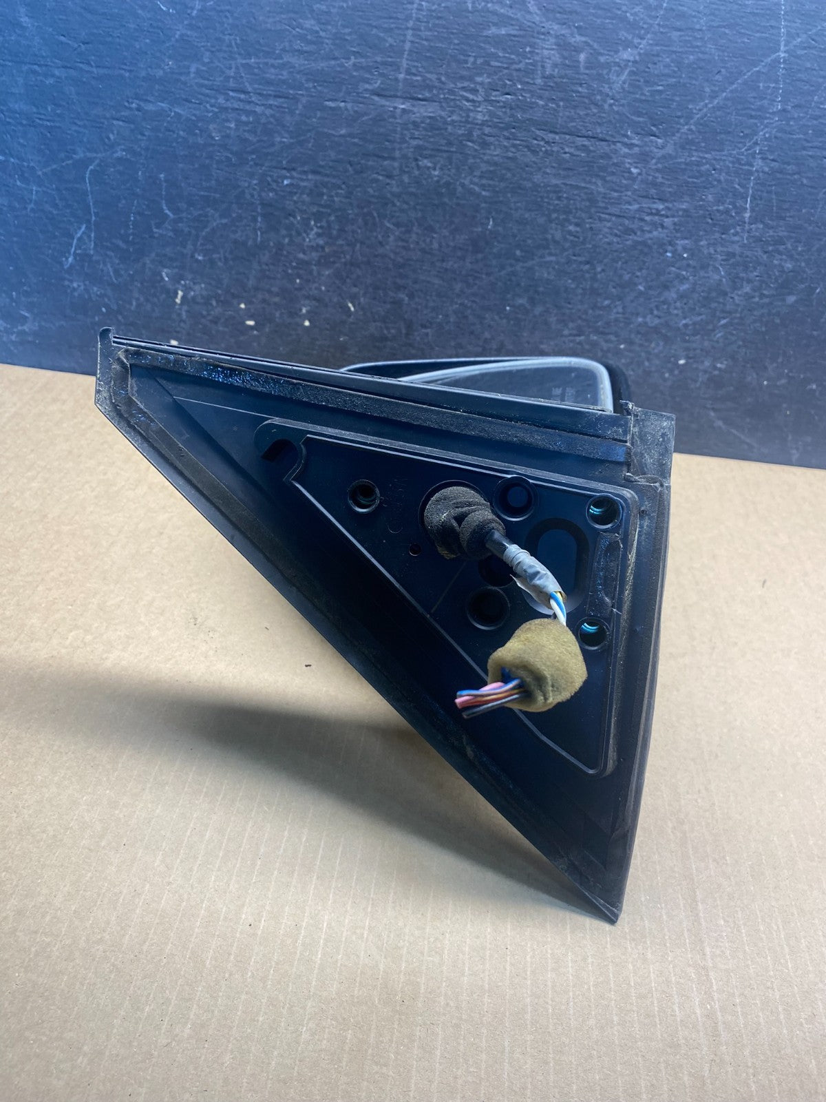 1997 to 2002 Mitsubishi Montero Passenger Right Side View Door Mirror AG6104 DG4