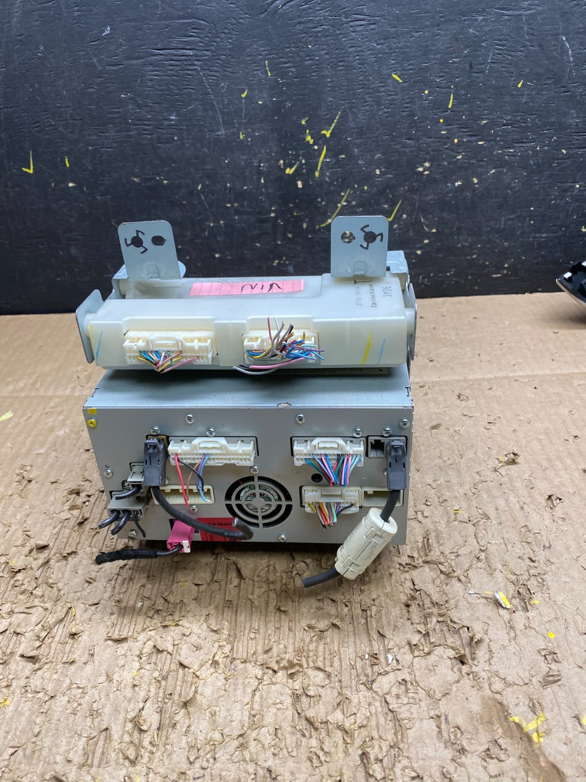 2013-2015 Nissan Murano AM FM Player Radio Receiver Temperature Control v9987 DG3