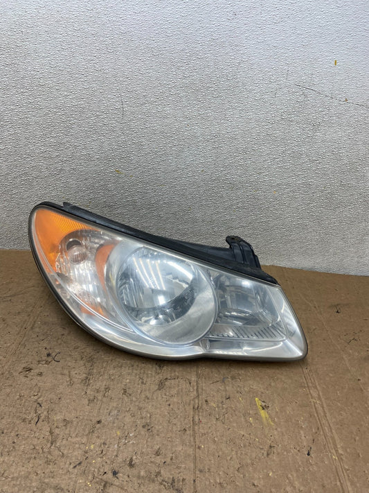 2007 2008 2009 2010 Hyundai Elantra Right Passenger Side Headlight AA43210