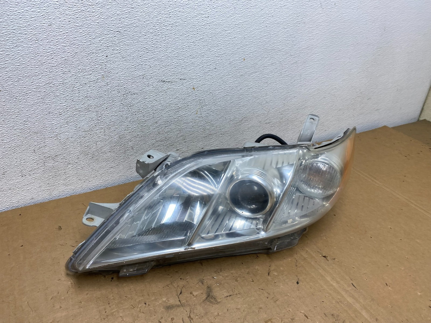 2007 2008 2009 Toyota Camry Halogen Left Driver LH Side Headlight AD3235 DW2