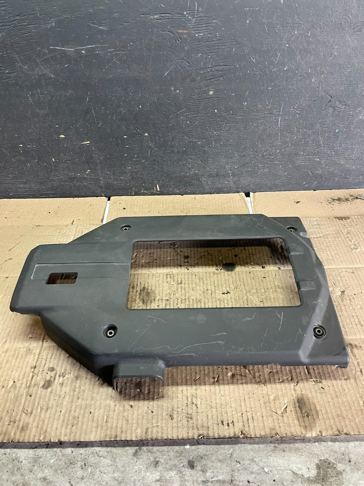 2001 2002 2003 Acura TL Engine Top Lid Motor Cover M2666 PS0