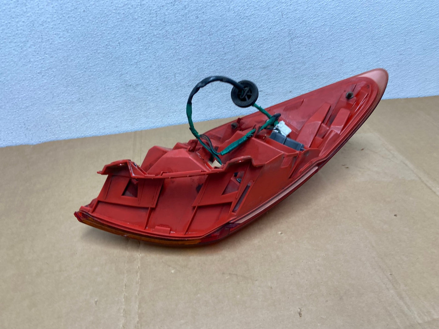 2009 2010 Nissan Murano Right Passenger Rh Side Tail Light AC8362 LK4