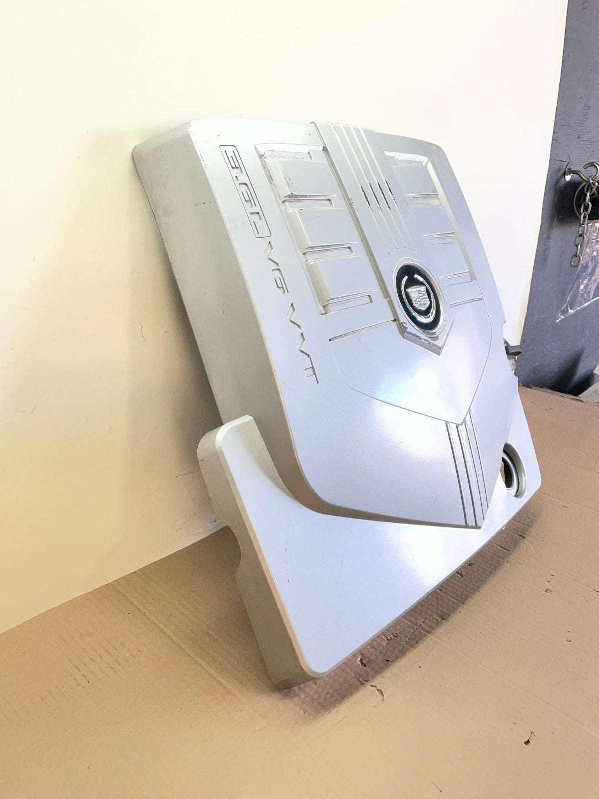 2004 to 2007 Cadillac CTS 3.6L Plastic Engine Cover Shield ah6511 DG2