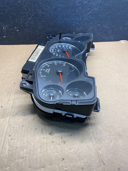 2007 to 2013 Chevrolet Silverado Suburban Cluster Gauge Speedometer AE7569 DG1