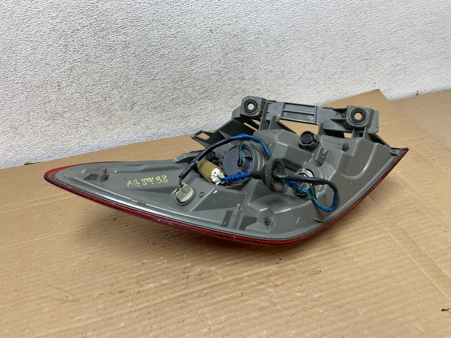 2011 - 2014 Nissan Murano Right Passenger Side RH Tail Light AG8939 DW6