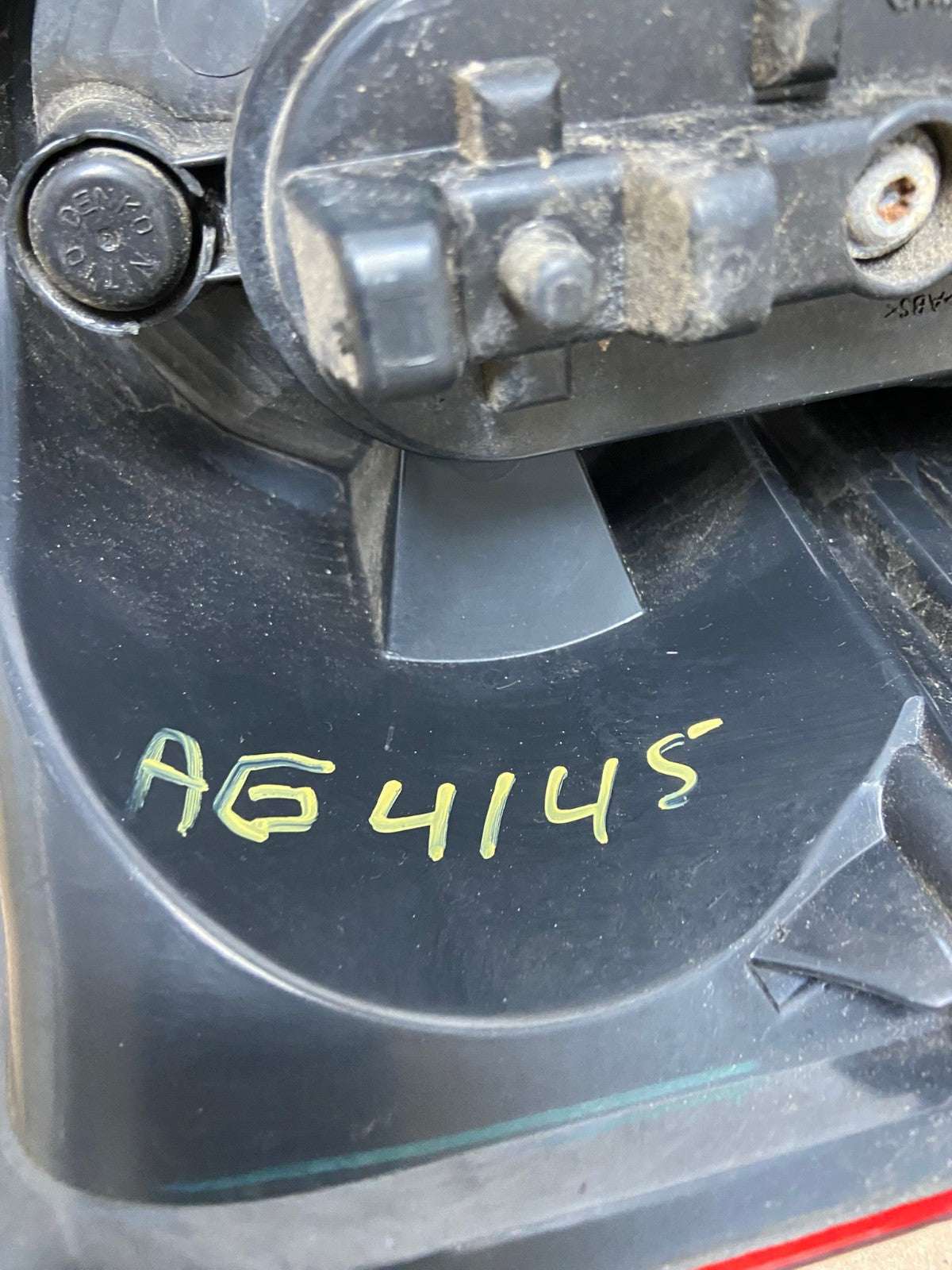 2008 to 2012 Jeep Liberty Right Passenger RH Side Tail Light AG4145 LK7