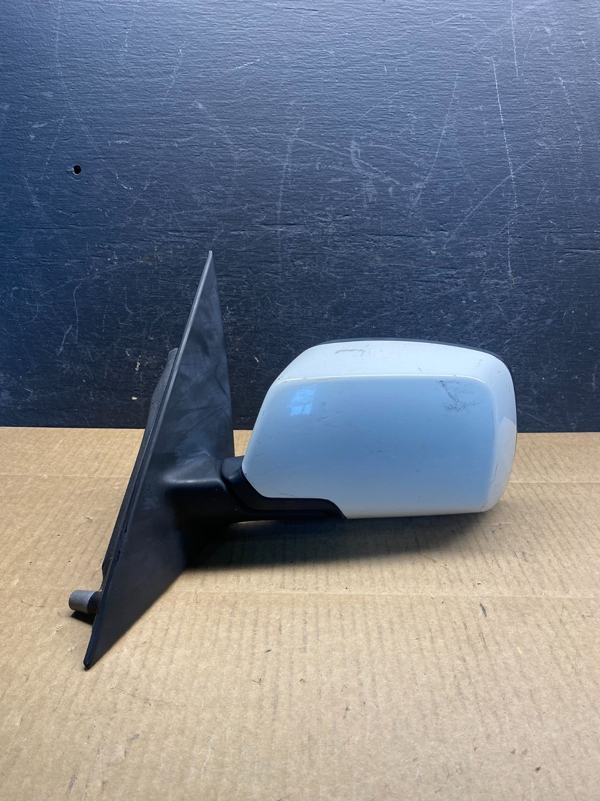 2004 to 2009 BMW X3 Left Driver LH Side View Door Mirror AG7281 DW0