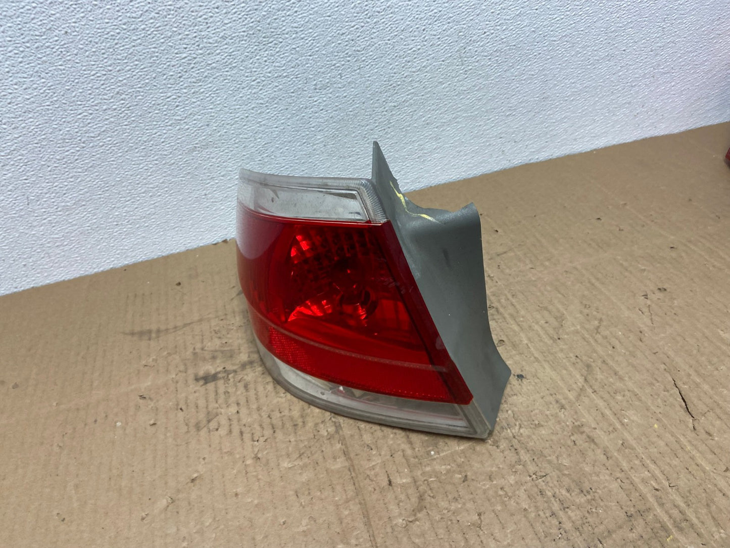 2008 2009 2010 2011 Ford Focus Sedan Left Driver Lh Side Tail Light AB8429 LK1