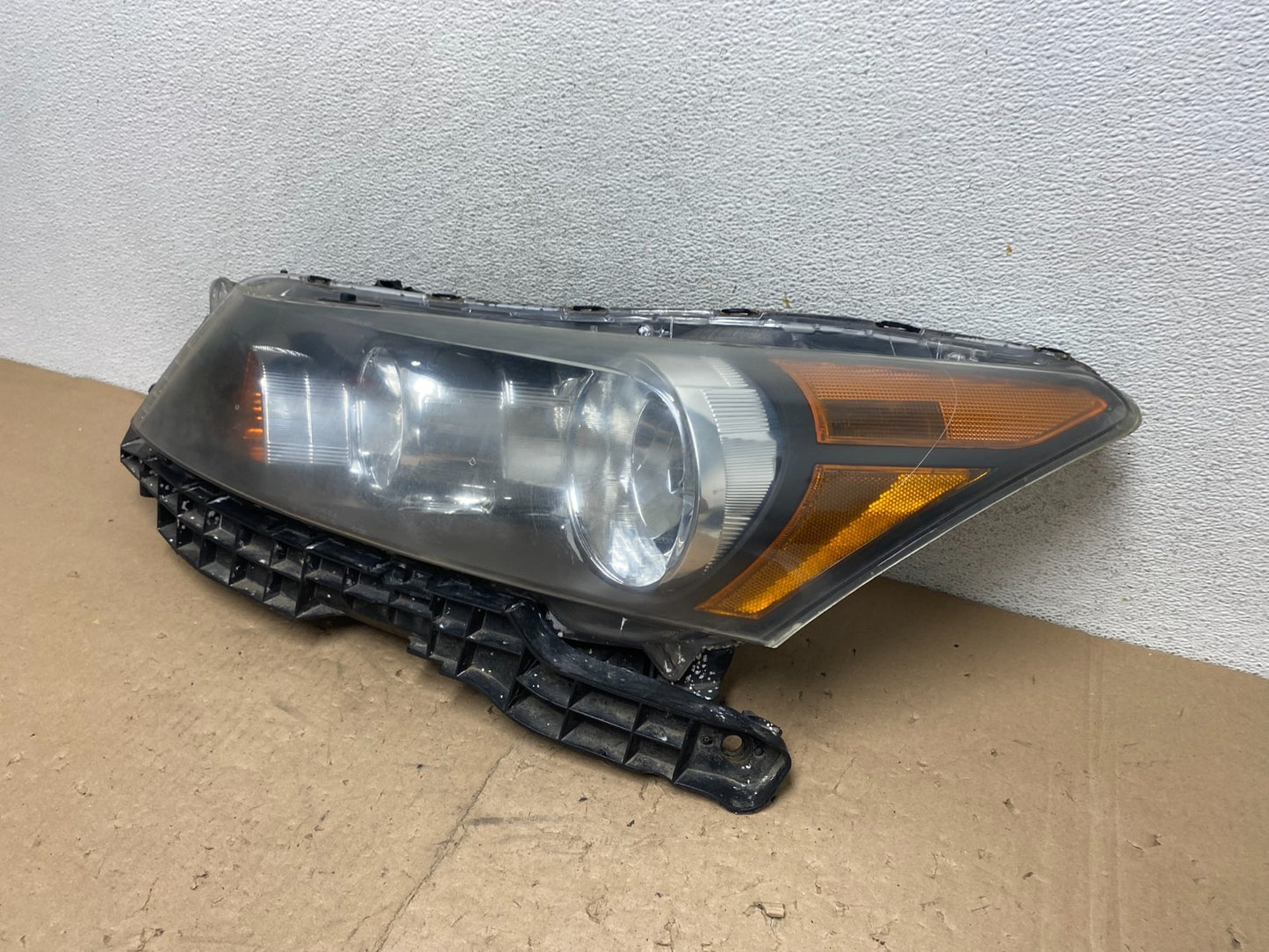2008 to 2012 Honda Accord Sedan Headlight Left Driver Lh Side AG5560 DW1