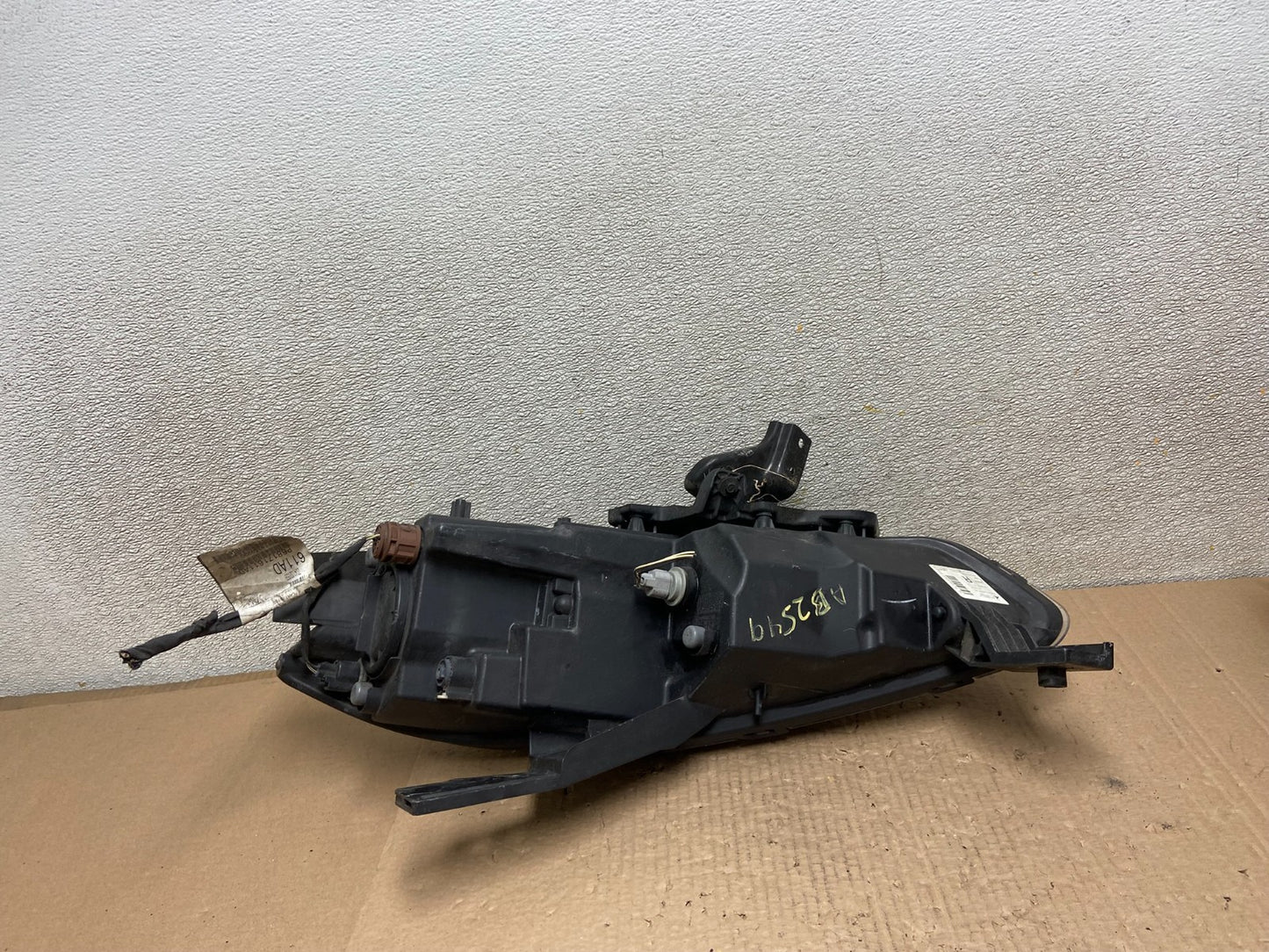 2013 to 2016 Dodge Dart Right Passenger Halogen Black Headlight AB2549 DW5