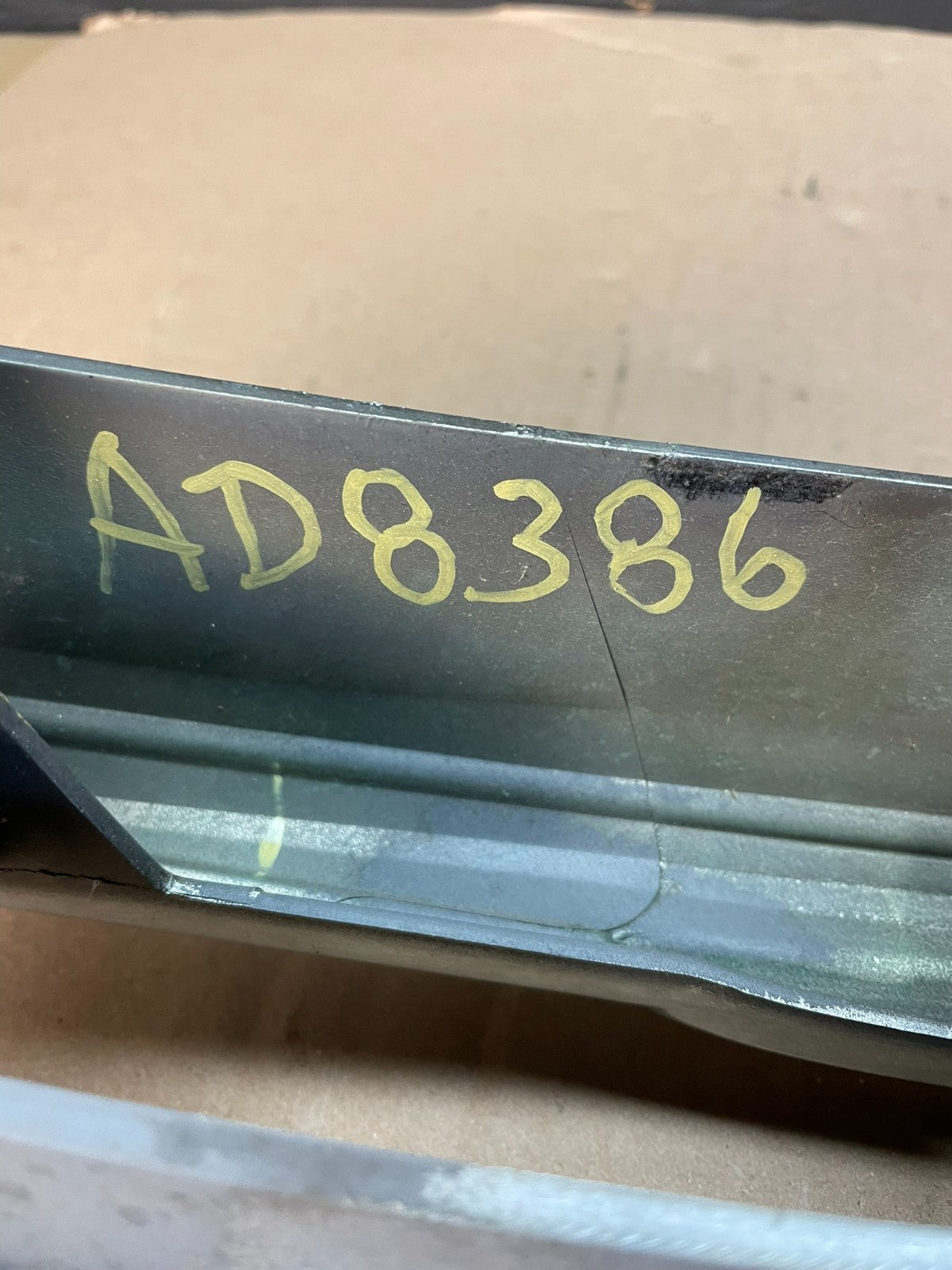 2007 2008 2009 Chrysler Aspen Front Radiator Upper Grill Grille AD8386 DG5