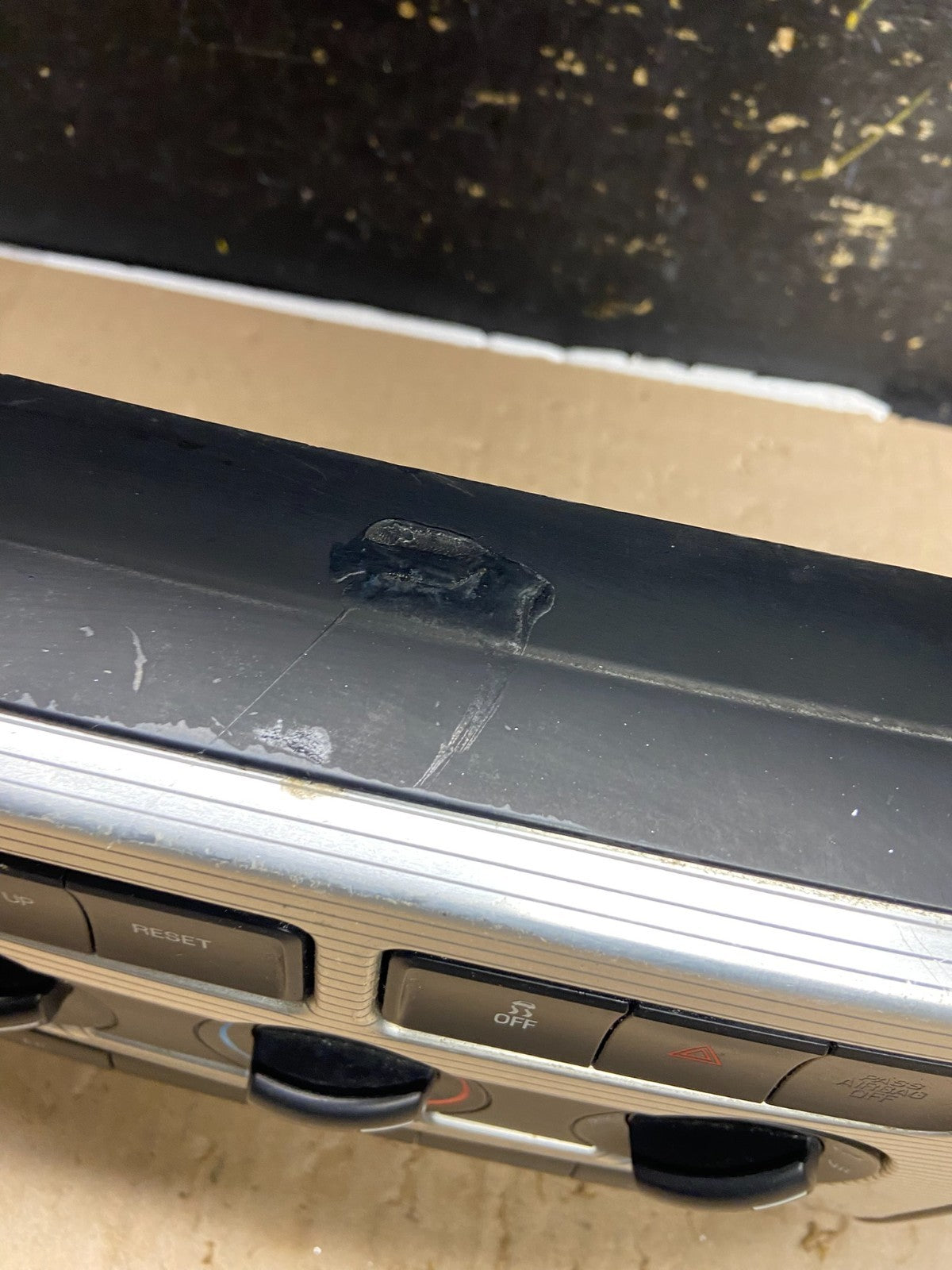 2007 - 2010 Ford Edge Heater Climate Control Radio Control Dash Bezel ab5416 DG3