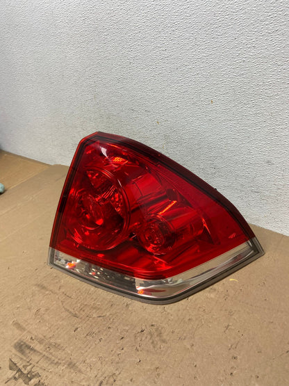 2006 - 2012 Chevrolet Impala Tail Light Right Passenger RH Side AD7769 LK1